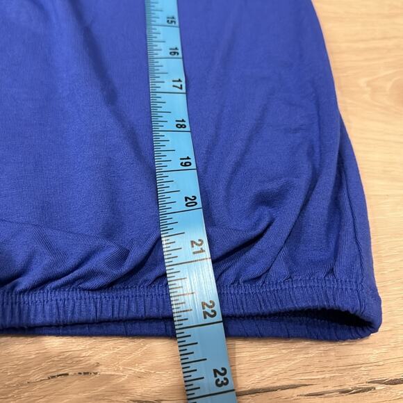 The Limited Pre loved draped front Top with elastic Bottom. - Picture 6 of 6